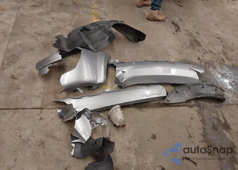 2005 Toyota Sequoia Limited V8 z USA, uszkodzony, nr VIN 5TDBT48AX5S241587